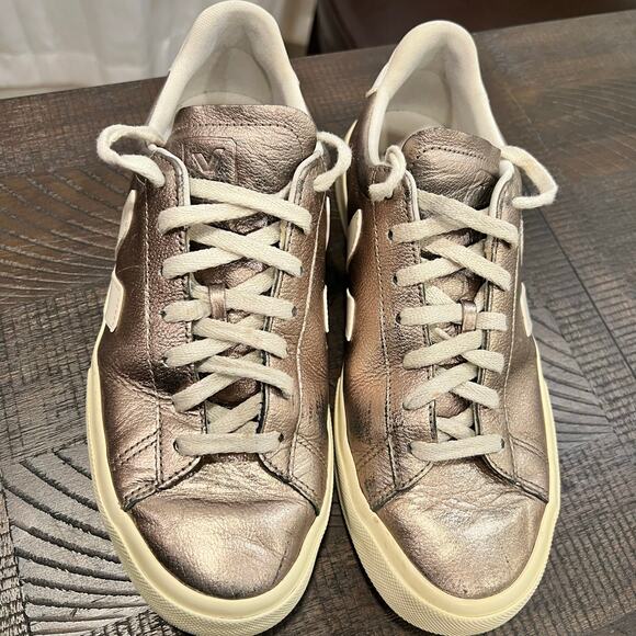 Veja gold lace casual shoes gold 9.5 women - Picture 3 of 10